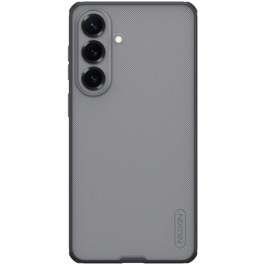 Funda Nillkin Super Frosted Shield Pro para Samsung Galaxy S26 en negro transparente, textura antideslizante, bordes reforzados y recortes precisos para cámara