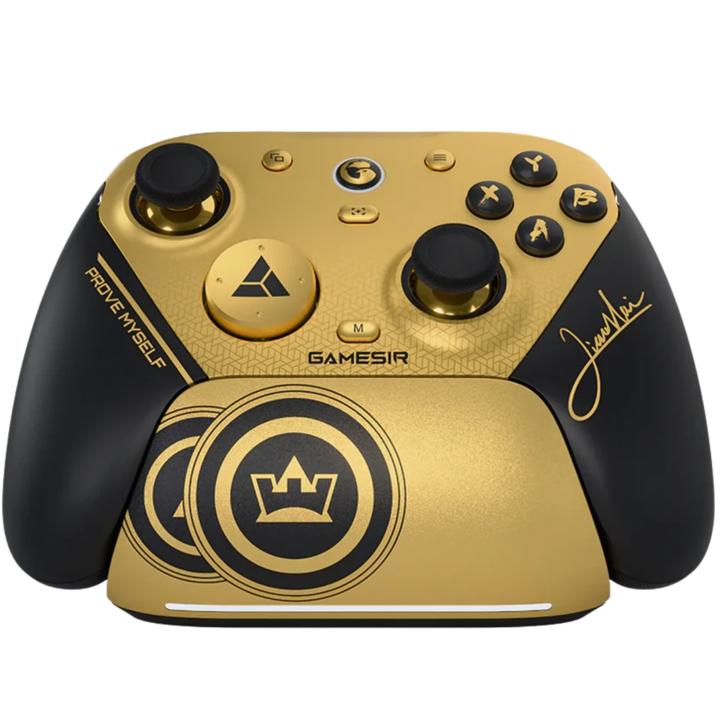 GameSir G7 Pro 8K Champion Edition Mando Inalámbrico PC en dorado y negro, botones ABXY, sticks duales, cruceta, firma dorada y patrón de coronas
