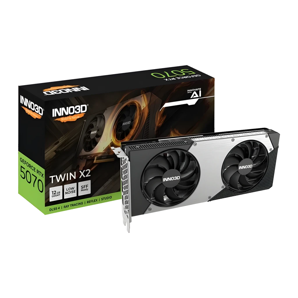 Inno3D GeForce RTX 5070 Twin X2 OC negra, vista frontal con caja: tarjeta y packaging negro con dos ventiladores y logo